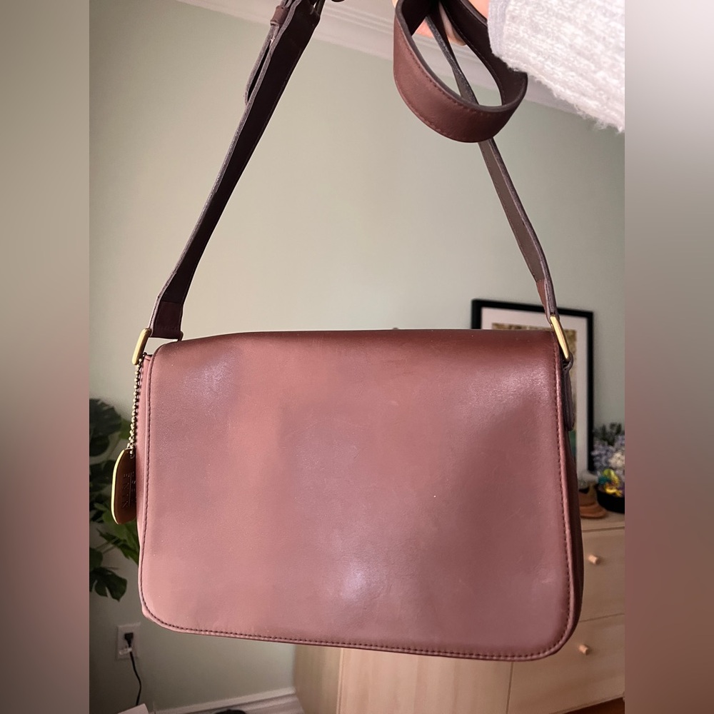 Vintage Nine West genuine leather crossbody bag